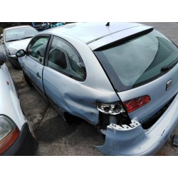 seat ibiza (6l1) del año 2004