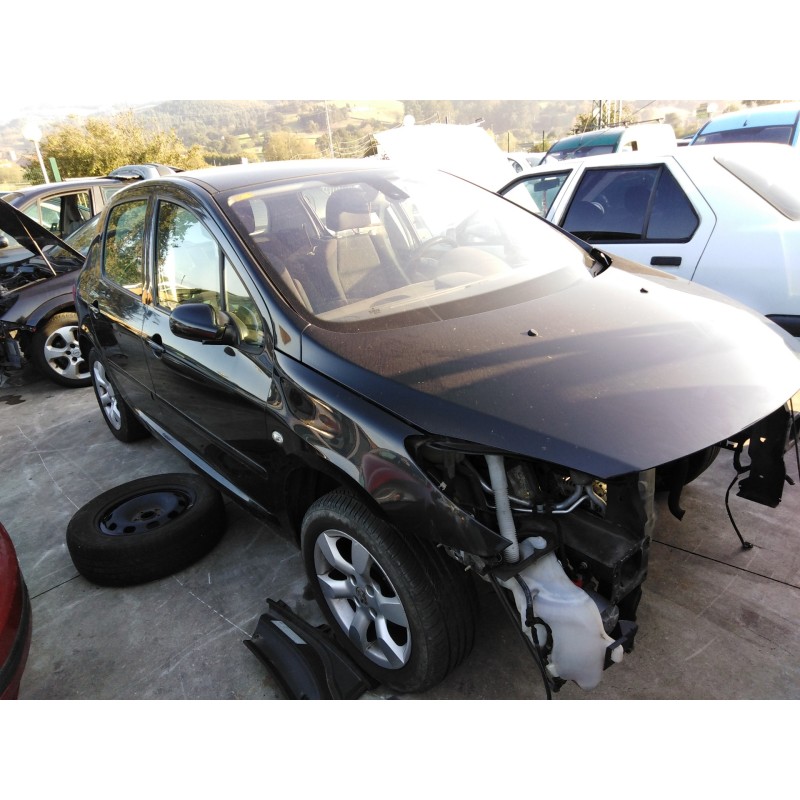 peugeot 307 berlina (s2) del año 2006