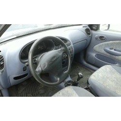 ford fiesta berlina del año 1997