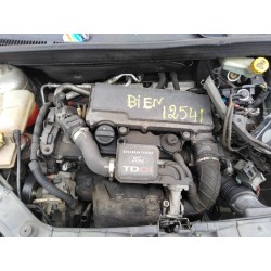 ford fiesta (cbk) del año 2004