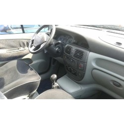 renault scenic (ja..) del año 2001