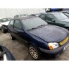 ford fiesta berlina del año 2001