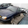 ford fiesta berlina del año 2001