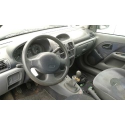 renault clio ii fase i (b/cbo) del año 2001