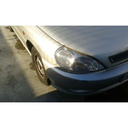 kia rio del año 2000
