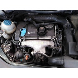 volkswagen golf v berlina (1k1) del año 2004