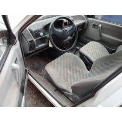opel corsa a del año 1992