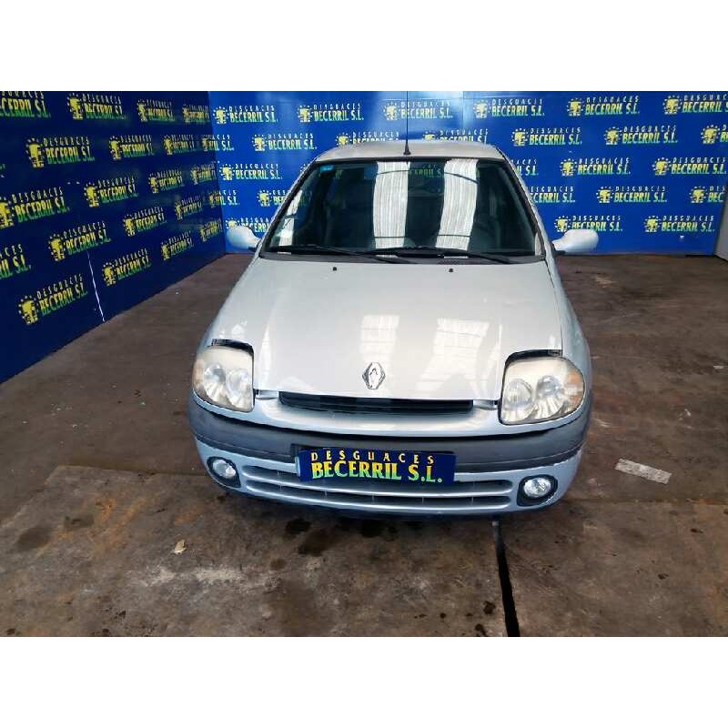 renault clio ii fase i (b/cbo) del año 2001