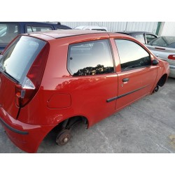 fiat punto berlina (188) del año 2005