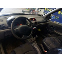 renault clio ii fase i (b/cbo) del año 2001