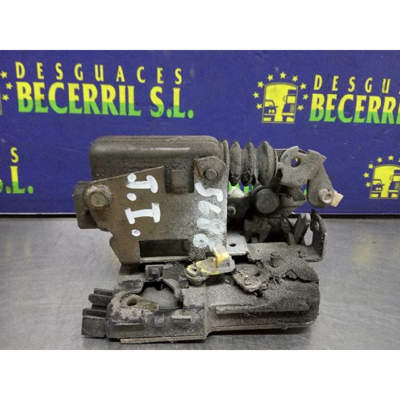 Recambio de cerradura puerta trasera izquierda para renault 19 hatchback (b/c53) tde limited referencia OEM IAM Recambio de cerradura puerta trasera izquierda para renault 19 hatchback (b/c53) tde limited referencia OEM IAM