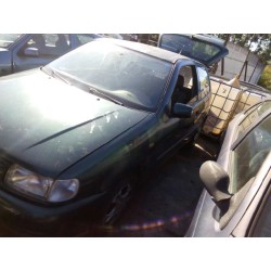 volkswagen polo berlina (6n1) del año 1998