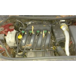 renault megane ii berlina 3p del año 2003