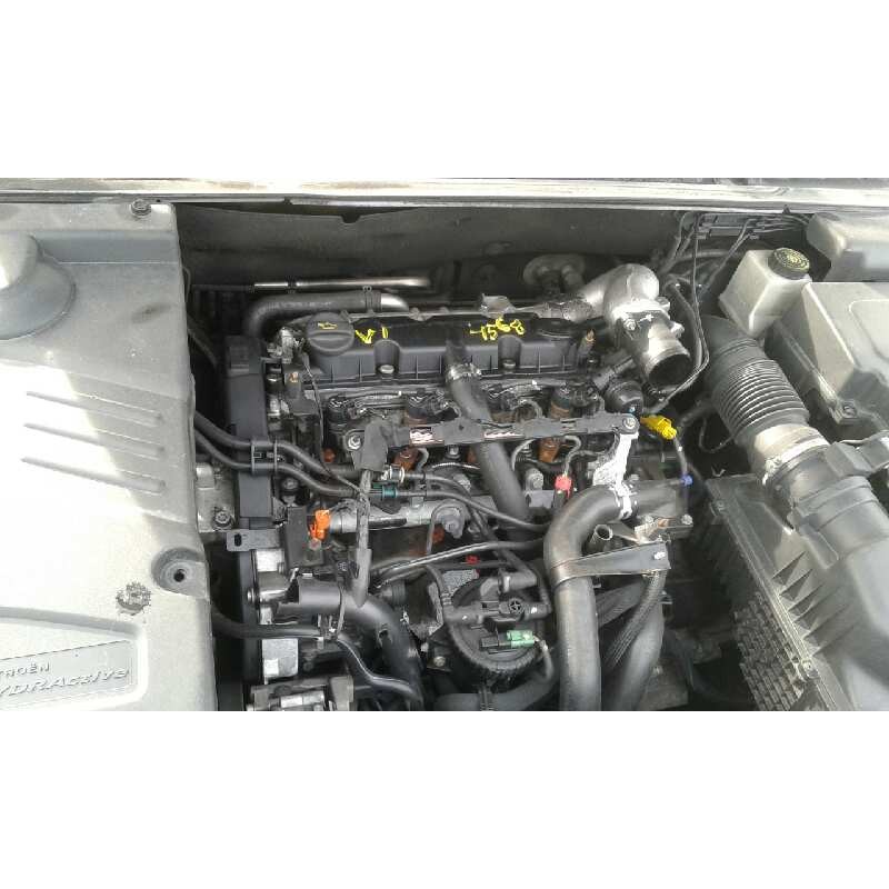 citroen c5 berlina del año 2001