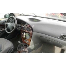 citroen c5 berlina del año 2001