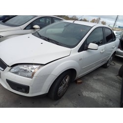 ford focus berlina (cap) del año 2005