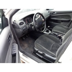 ford focus berlina (cap) del año 2005