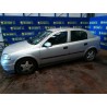 opel astra g berlina del año 2000