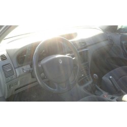 renault laguna (b56) del año 2001