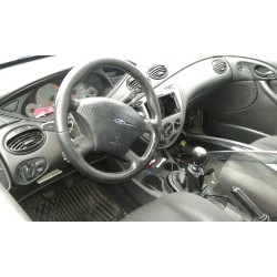 ford focus berlina (cak) del año 2002