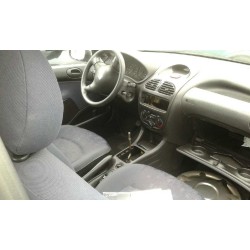 peugeot 206 berlina del año 1950