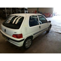 peugeot 106 (s2) del año 2002