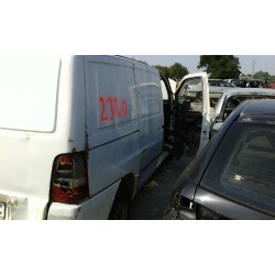 mercedes vito (w638) caja cerrada del año 2001