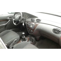 ford focus berlina (cak) del año 1999