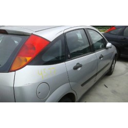ford focus berlina (cak) del año 1999