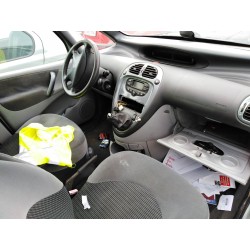 citroen xsara picasso del año 2004
