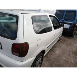 volkswagen polo berlina (6n1) del año 1999