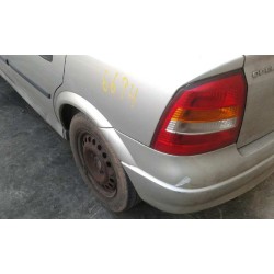 opel astra g berlina del año 1999