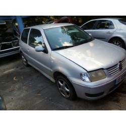 volkswagen polo berlina (6n2) del año 2000