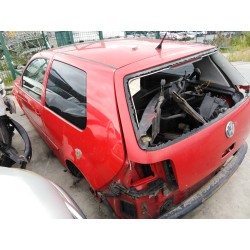 volkswagen golf iv berlina (1j1) del año 2001