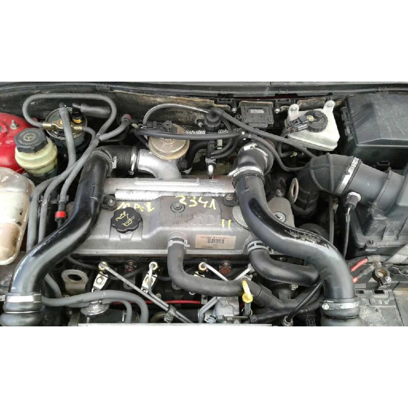 ford focus berlina (cak) del año 2000