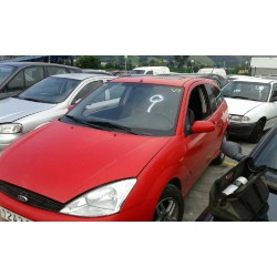 ford focus berlina (cak) del año 2000