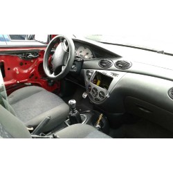 ford focus berlina (cak) del año 2000