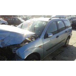 ford focus turnier (cak) del año 2004