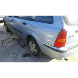 ford focus turnier (cak) del año 2004