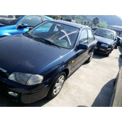 mazda 323 berlina f/s (bj) del año 2001