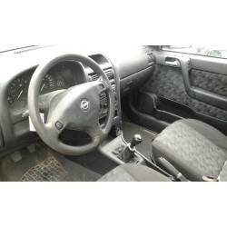 opel astra g berlina del año 1999