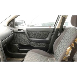 opel astra g berlina del año 1999