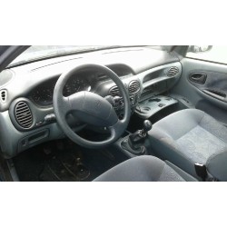 renault megane i berlina hatchback (ba0) del año 1998
