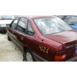 opel vectra a del año 1992