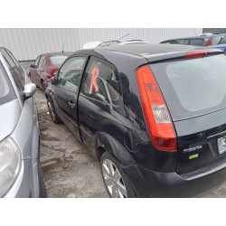 ford fiesta (cbk) del año 2004