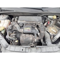 ford fiesta (cbk) del año 2004