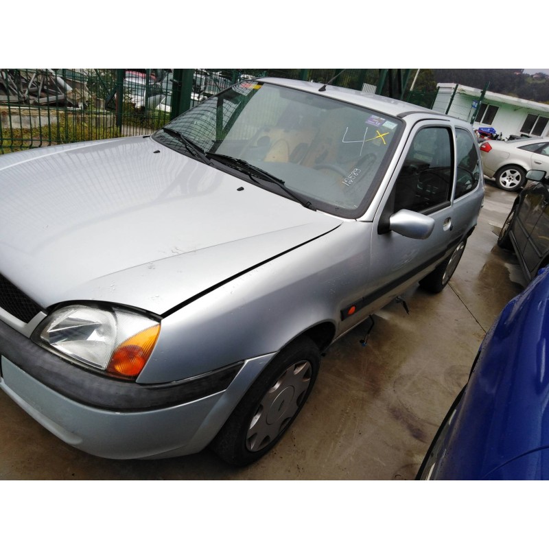 ford fiesta berlina (dx) del año 2001 ford fiesta berlina (dx) del año 2001