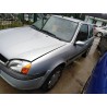 ford fiesta berlina (dx) del año 2001