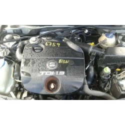 seat cordoba berlina (6k2) del año 2001