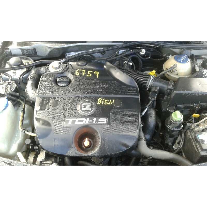 seat cordoba berlina (6k2) del año 2001
